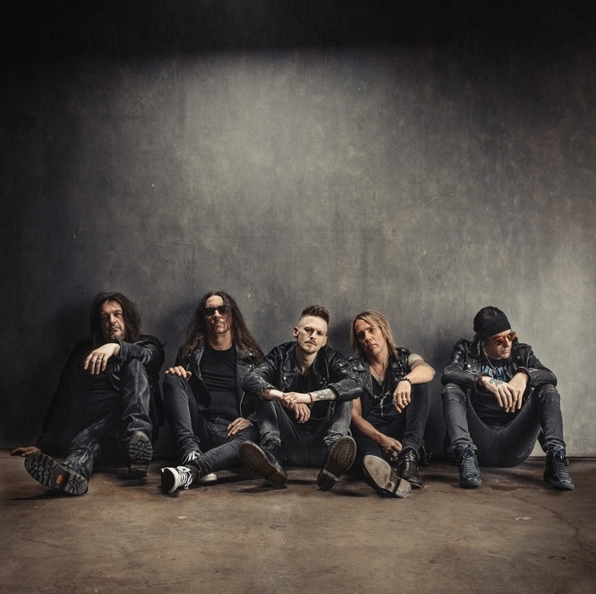 スーパーセール 目玉商品 SKID ROW、6thアルバム『The Here』より All Gang's 洋楽